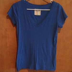 Abercrombie & Fitch V-Neck Tee